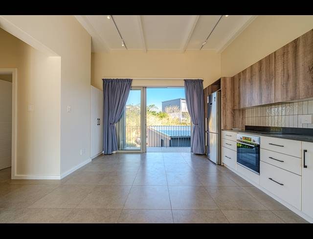 3 BEDROOM APARTMENT FOR SALE IN ZULULAMI LUXURY COASTAL ESTATE